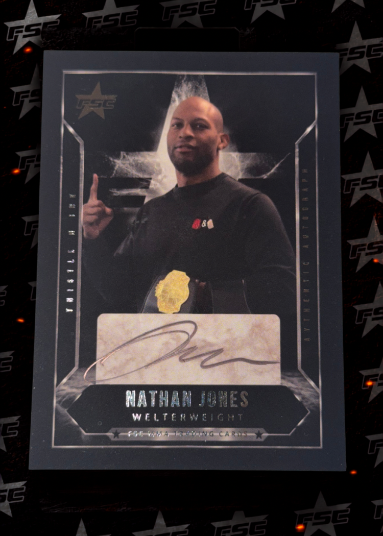 NATHAN JONES ON CARD AUTO